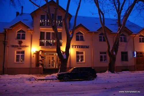 Hotel Platan Szekesfehervar Exterior photo